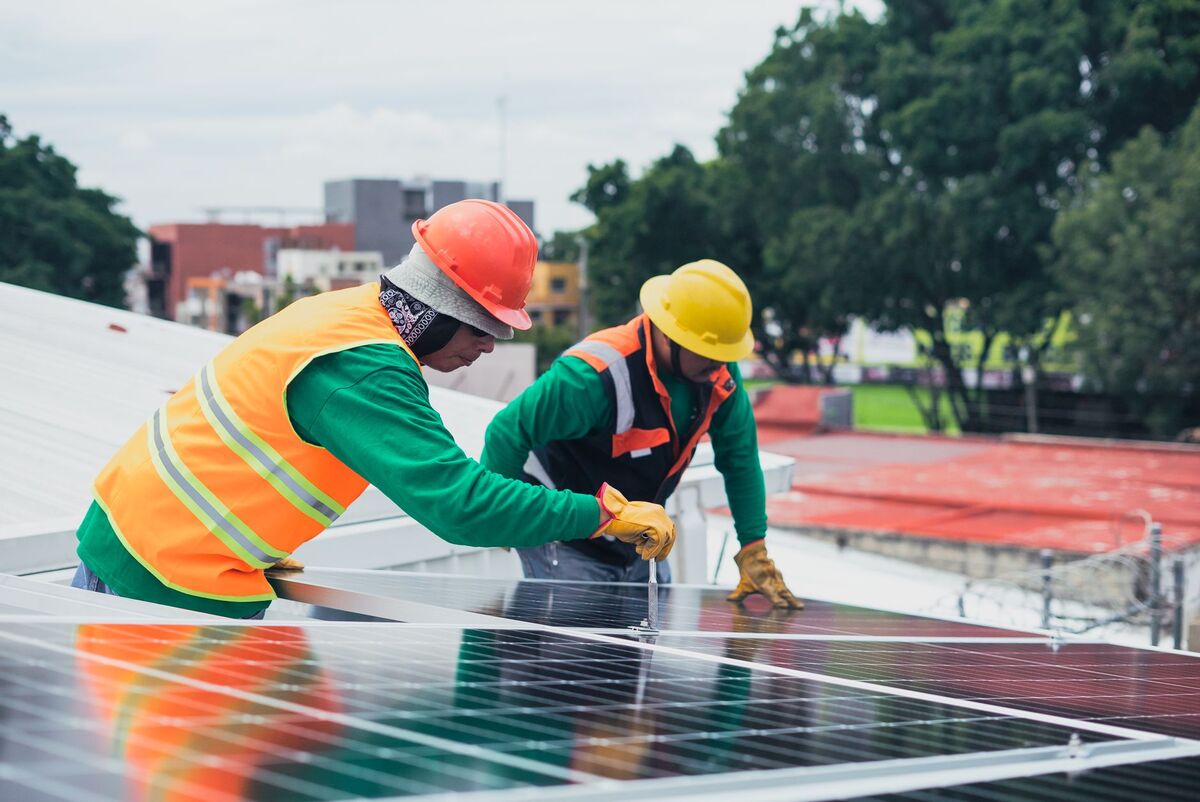 Electricians in the Atlanta metro area